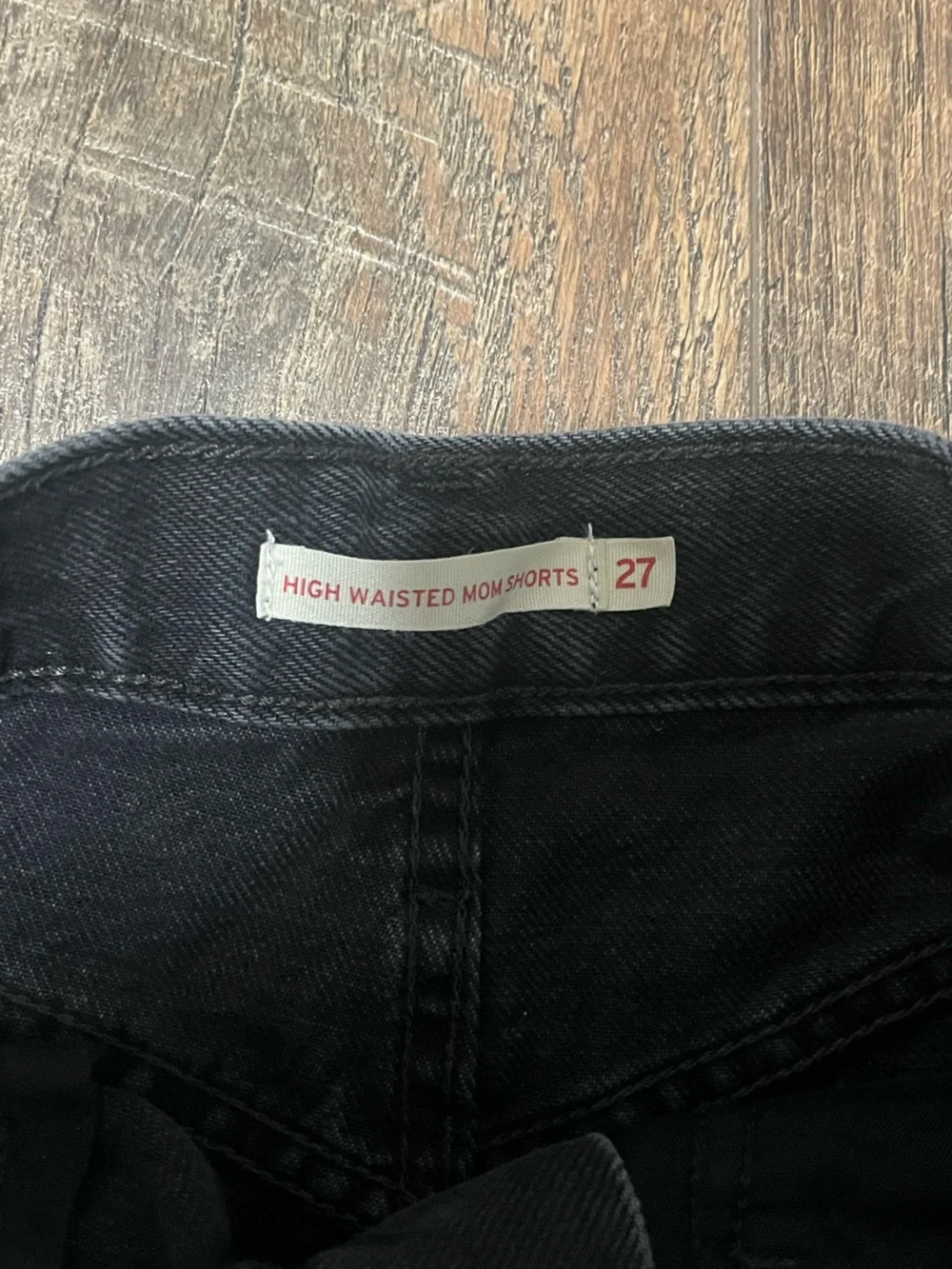 Black Levi’s Denim Shorts